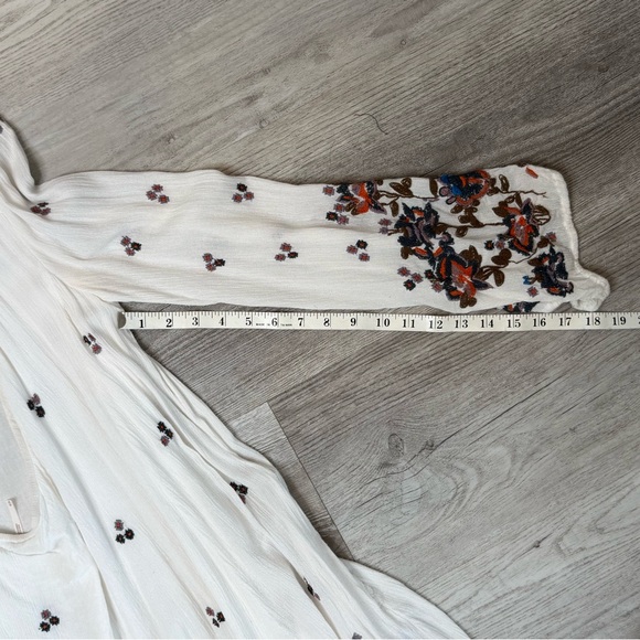 Free People Oxford White Floral Embroidered Bohemian Mini Dress Women’s Size M - Picture 16 of 16